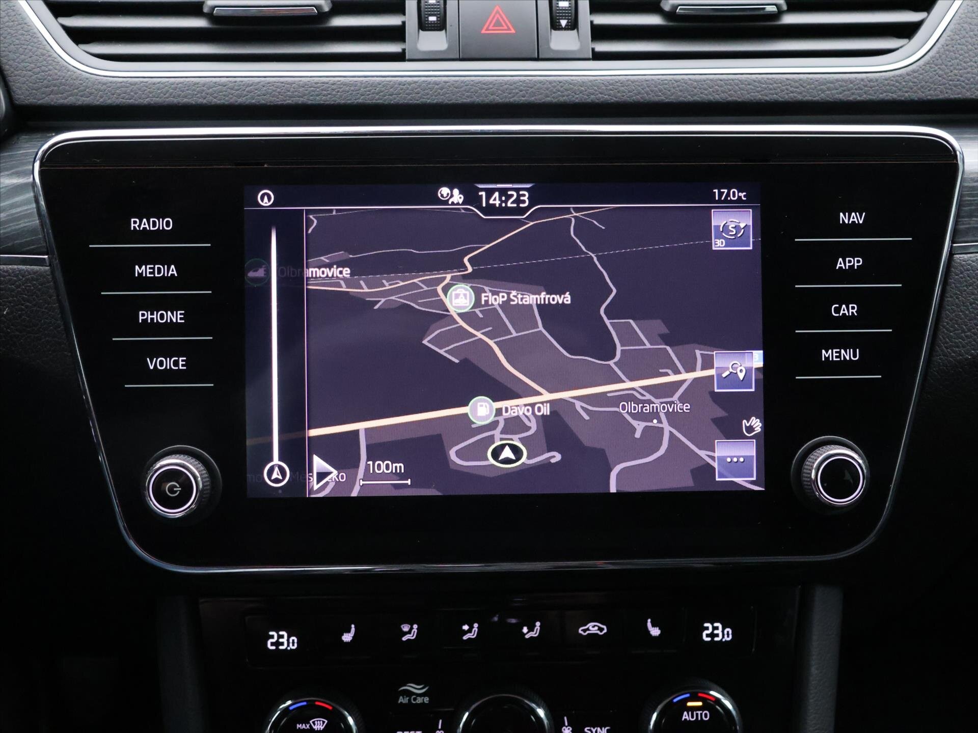 Škoda Superb Liftback 1,5 l 110 kw