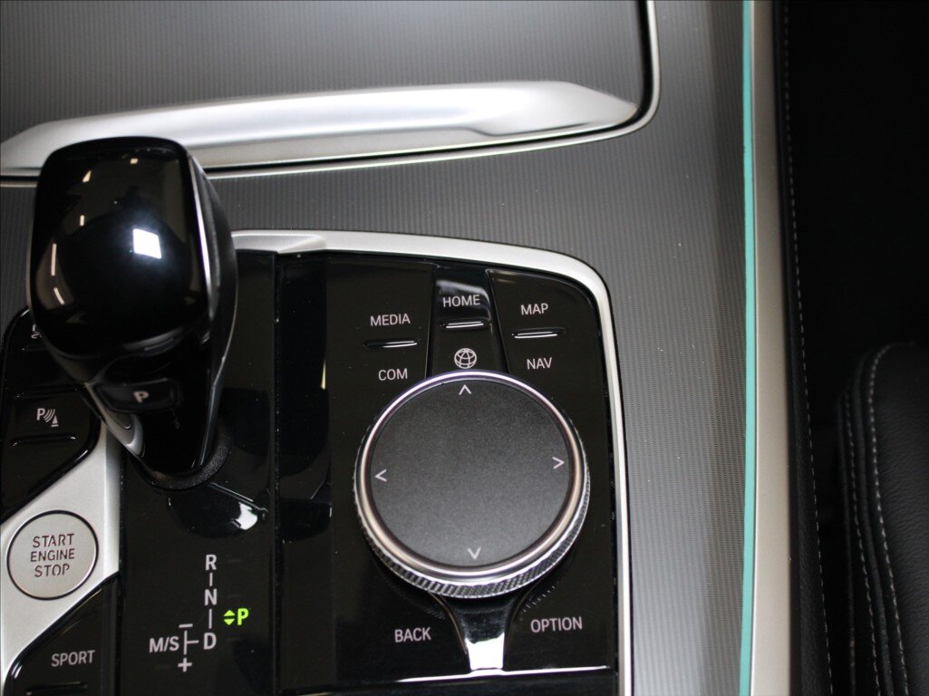 BMW X5 SUV / Terénní 3,0 l 245 kw