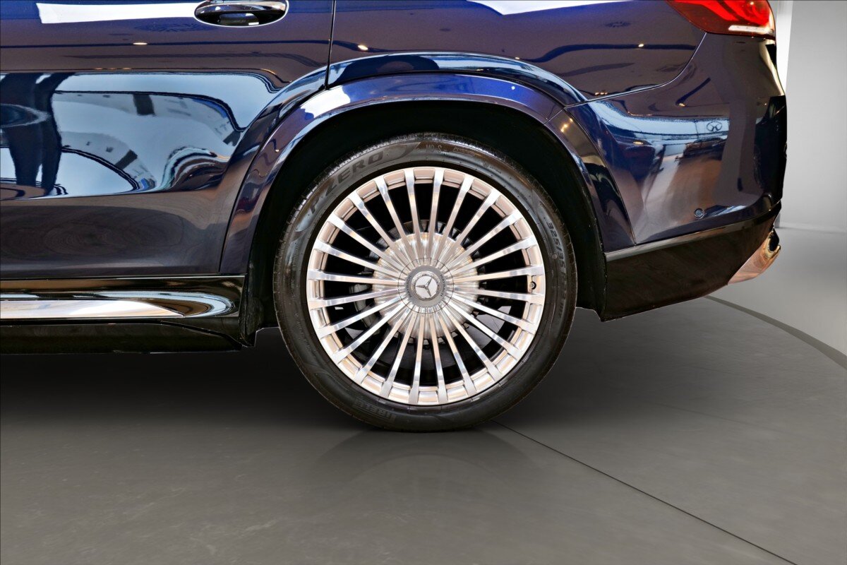 Mercedes-Benz GLS SUV / Terénní 4,0 l 410 kw