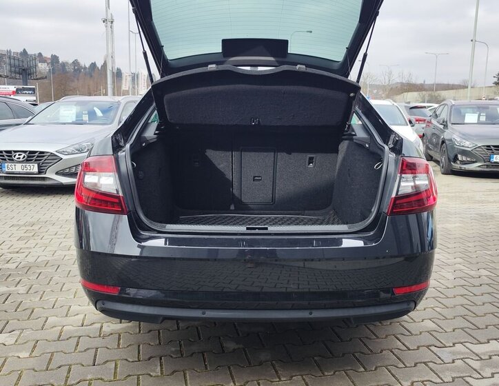 Škoda Octavia Liftback 1,8 l 132 kw