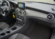 Mercedes-Benz CLA Kombi 2,1 l 100 kw