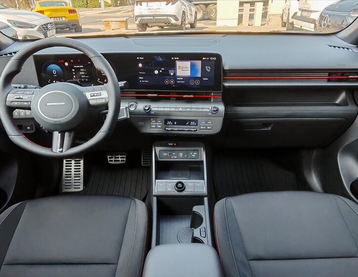 Hyundai Kona SUV / Terénní 1,6 l 110 kw