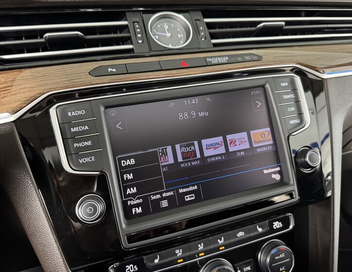 Volkswagen Passat 40