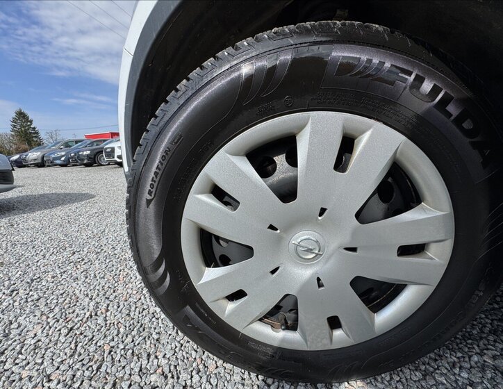 Opel Mokka SUV / Terénní 1,6 l 85 kw