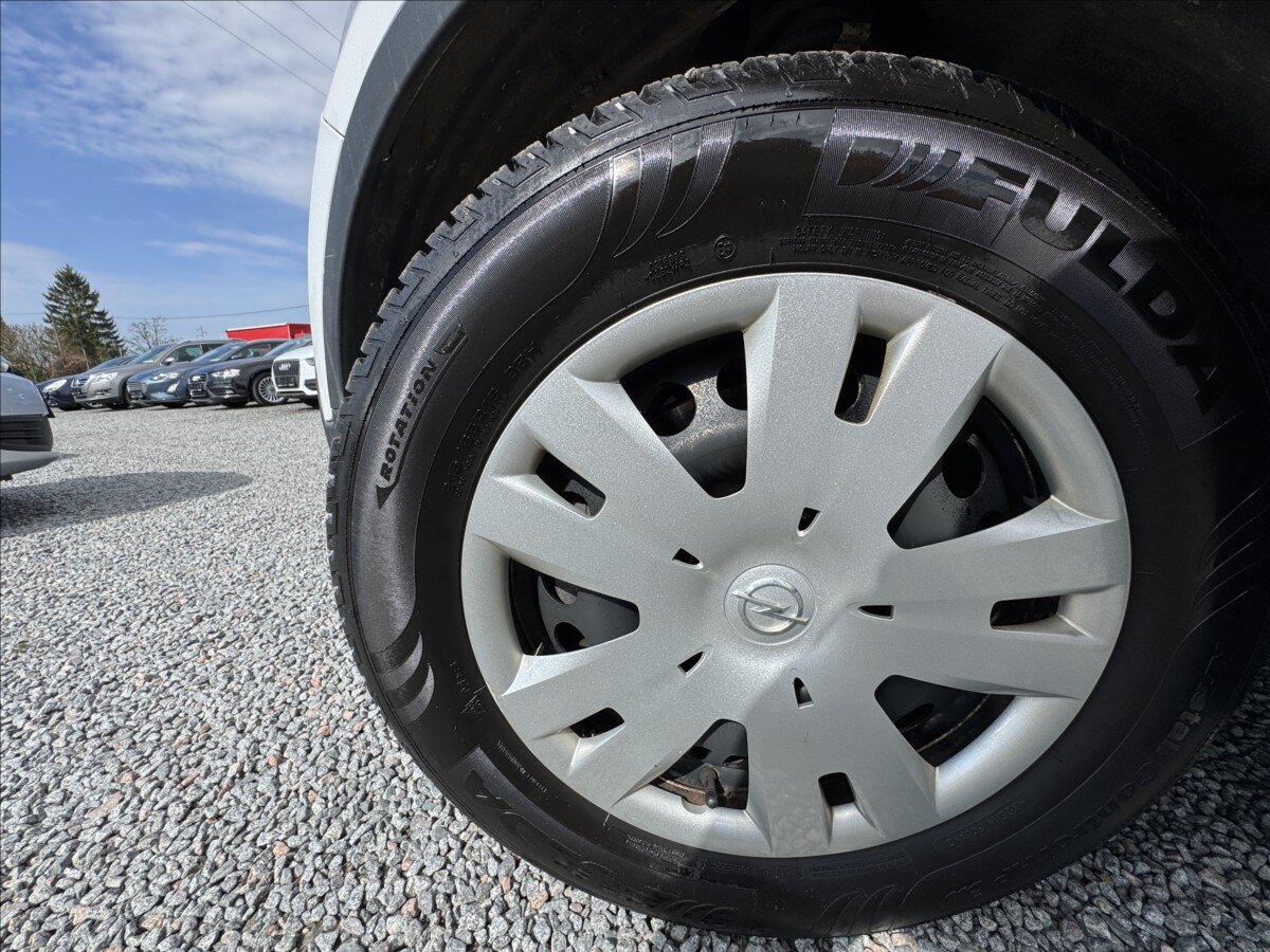 Opel Mokka SUV / Terénní 1,6 l 85 kw