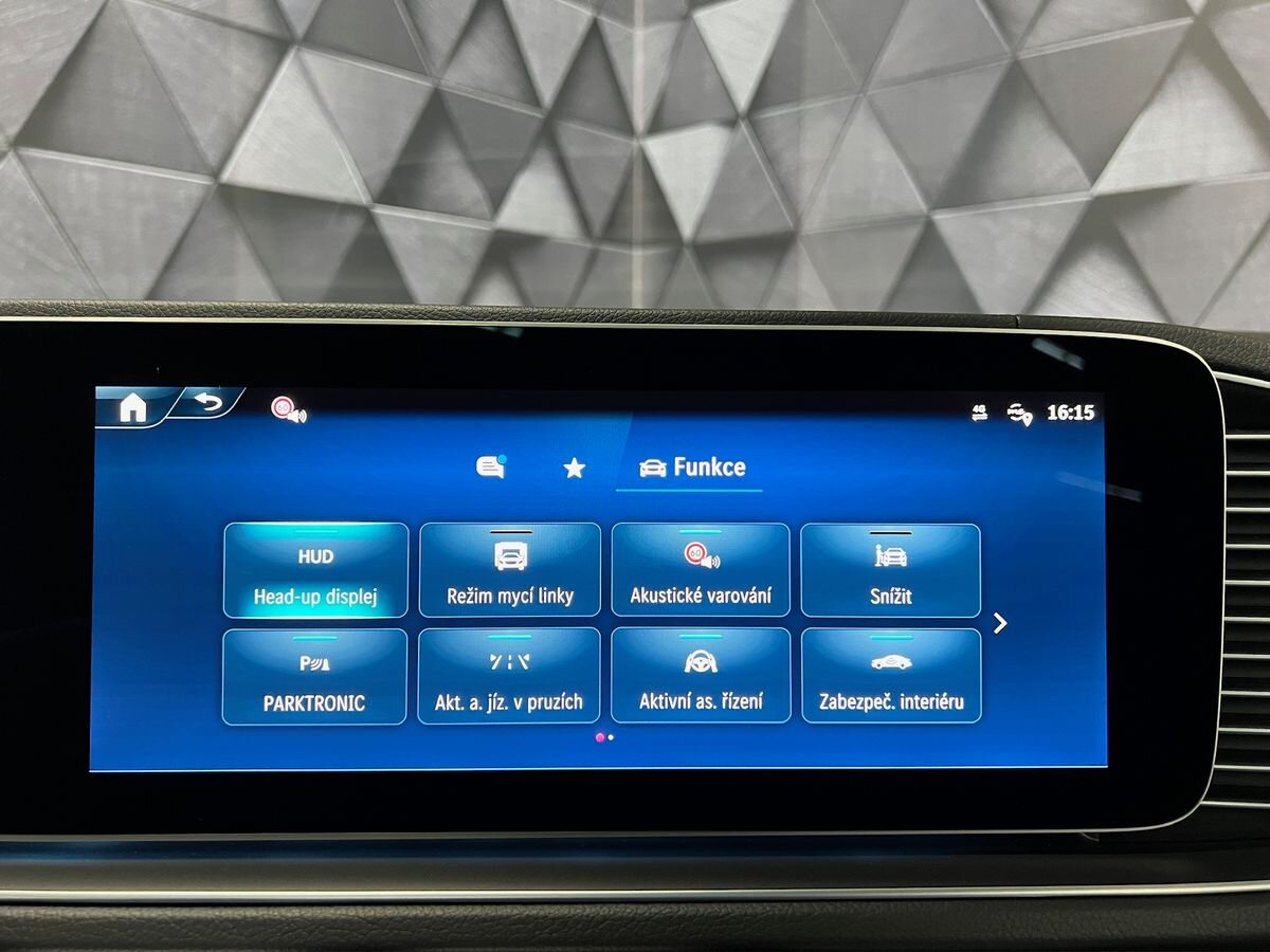 Mercedes-Benz GLS SUV 3,0 l 270 kw