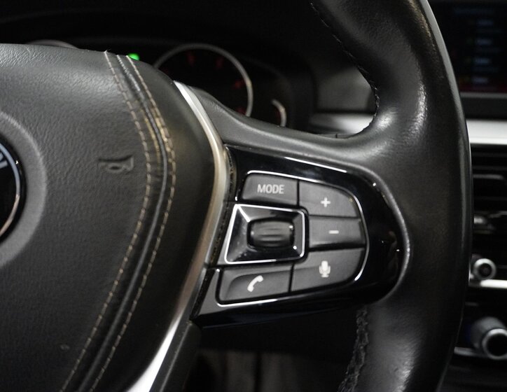 BMW Řada 5 Kombi 2,0 l 140 kw