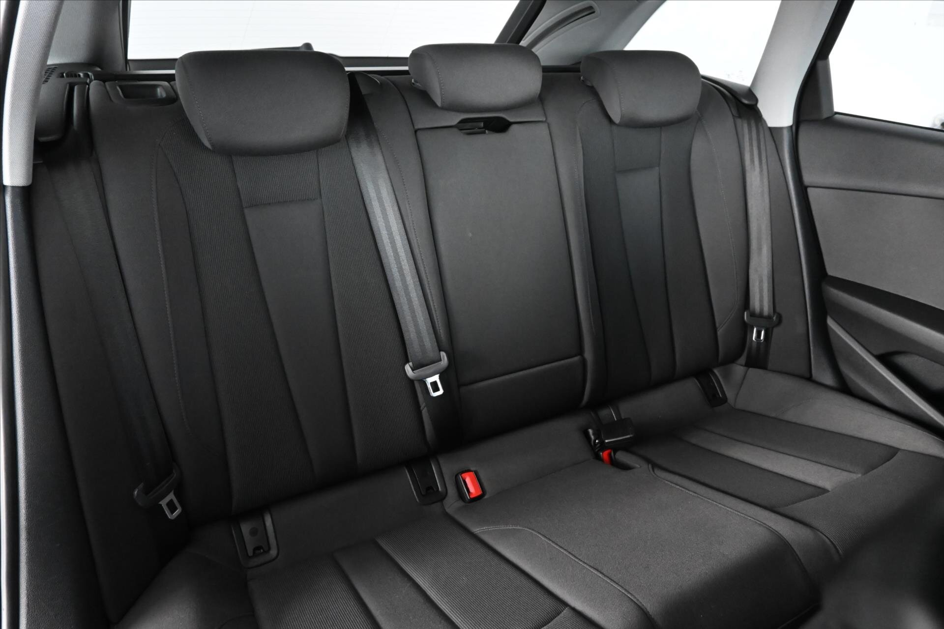 Audi A4 Kombi 2,0 l 140 kw