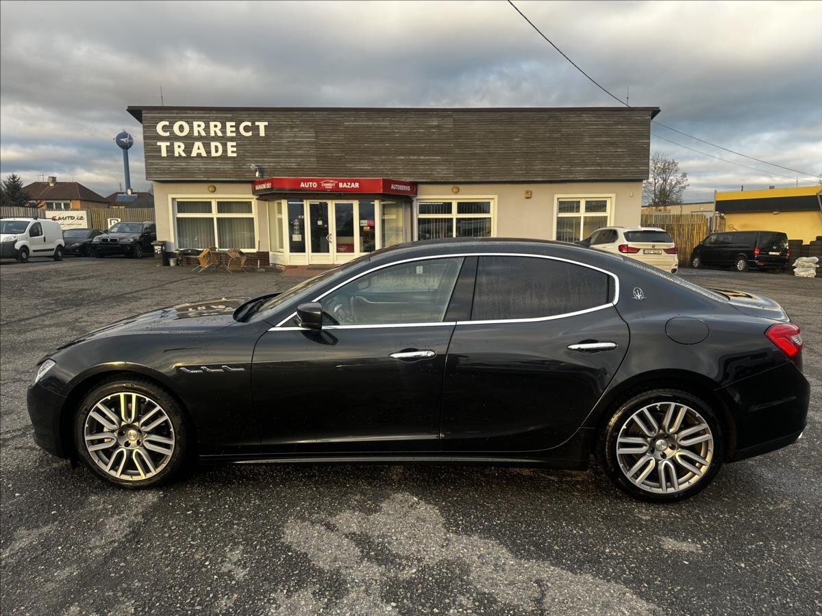 Maserati Ghibli Sedan 3,0 l 202 kw