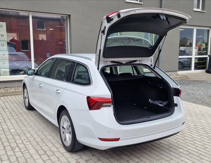 Škoda Octavia Kombi 2,0 l 85 kw