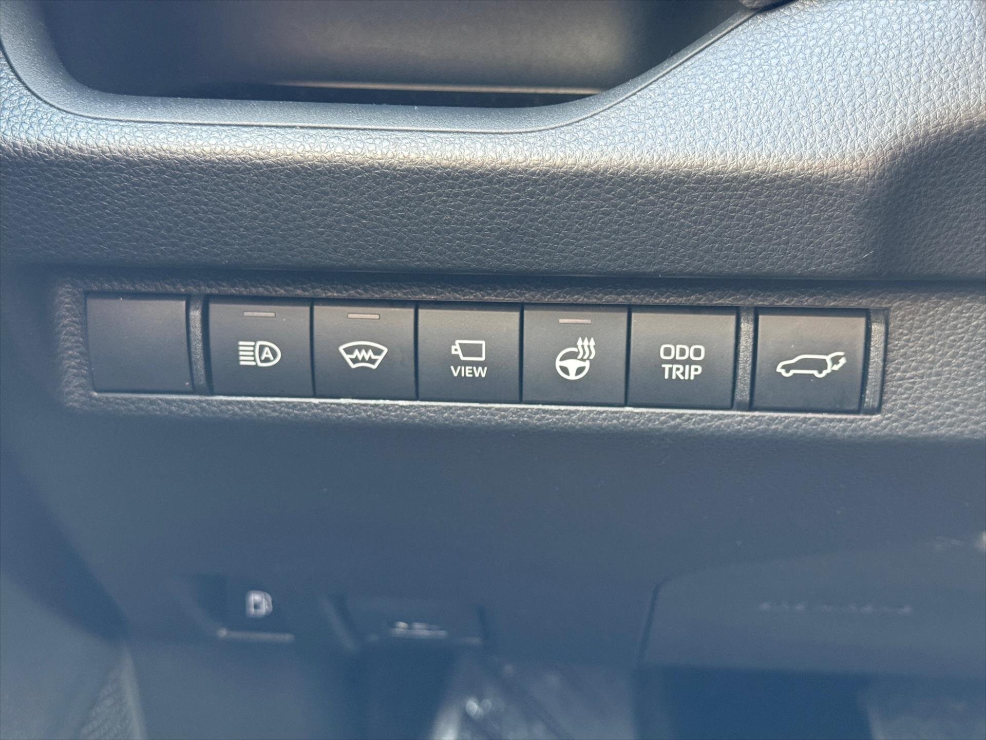 Toyota RAV4 SUV / Terénní 2,5 l 131 kw