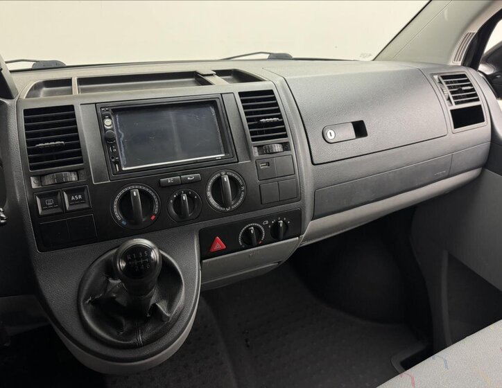 Volkswagen Transporter 11