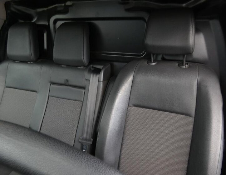 Opel Vivaro Užitková 2,0 l 106 kw