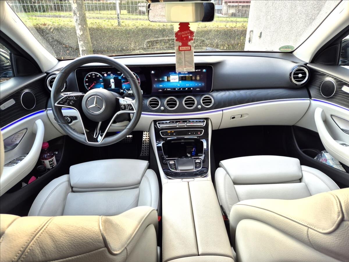 Mercedes-Benz Třídy E Kombi 2,9 l 243 kw