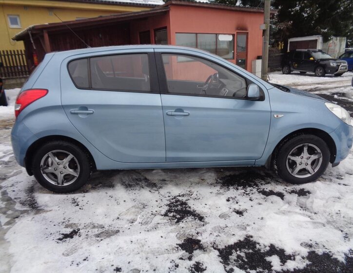Hyundai i20 Hatchback 1,2 l 57 kw