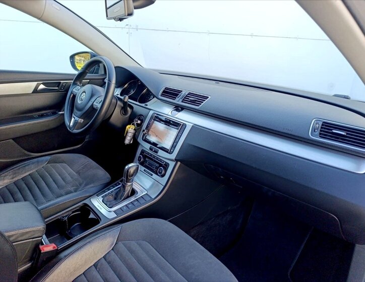 Volkswagen Passat Kombi 2,0 l 125 kw