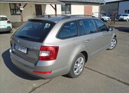 Škoda Octavia Kombi 1,6 l 77 kw