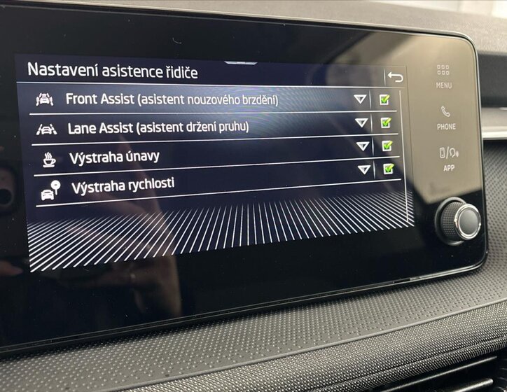 Škoda Fabia Hatchback 999,0 85 kw