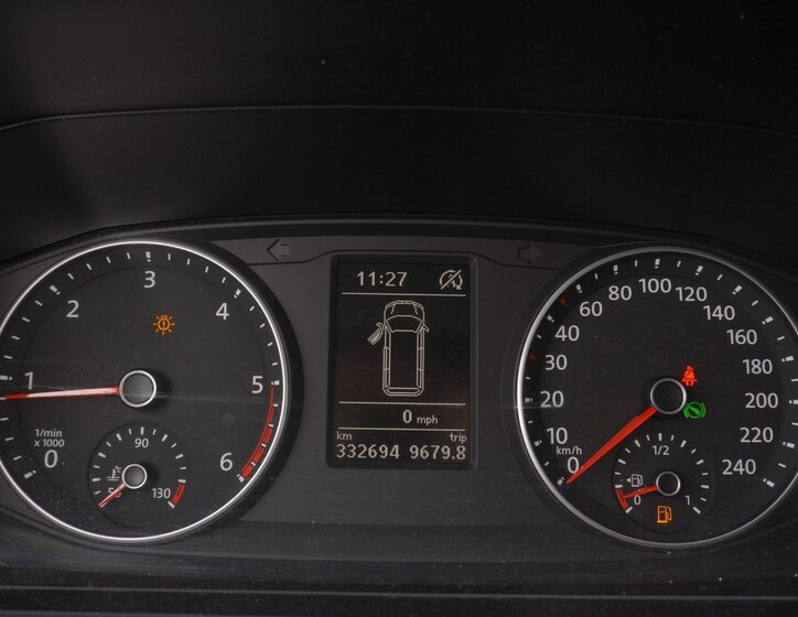 Volkswagen Caravelle 14