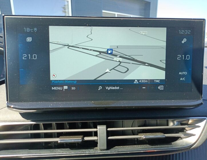 Peugeot 5008 SUV / Terénní 1,5 l 96 kw