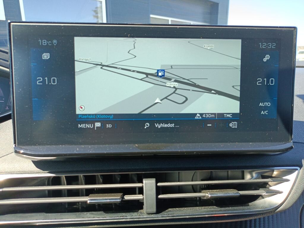 Peugeot 5008 SUV / Terénní 1,5 l 96 kw