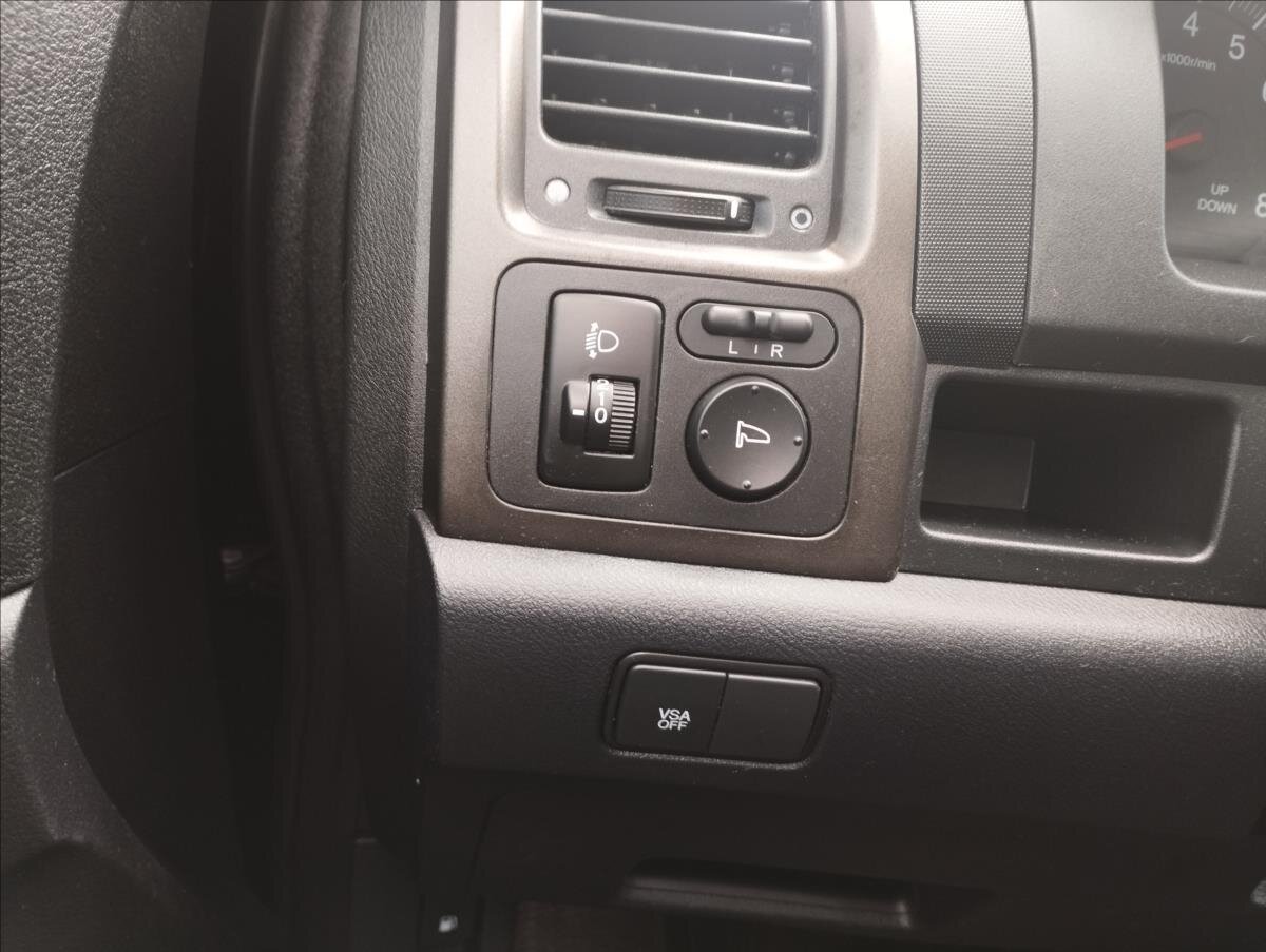 Honda CR-V SUV / Terénní 2,0 l 110 kw