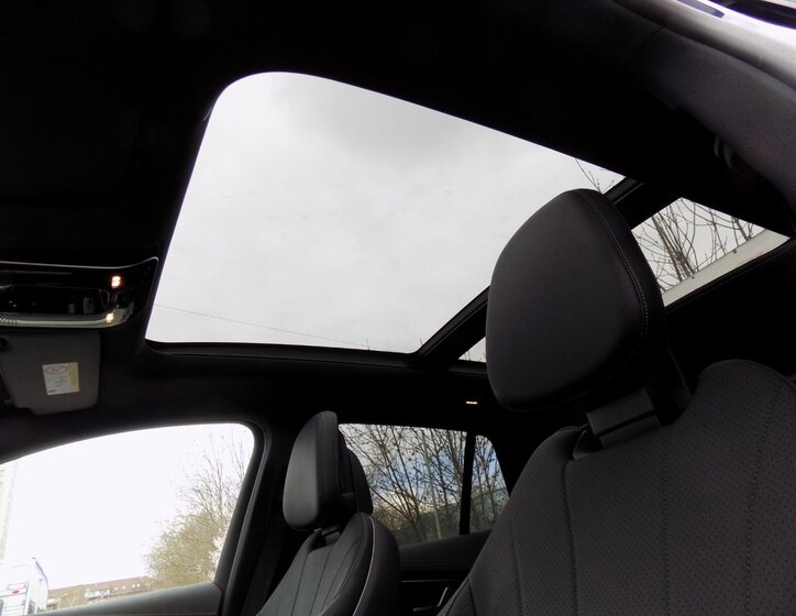 Mercedes-Benz EQE 48