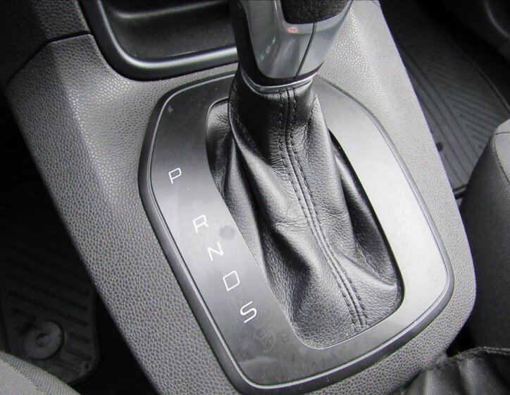 Ford Fiesta Hatchback 998,0 74 kw