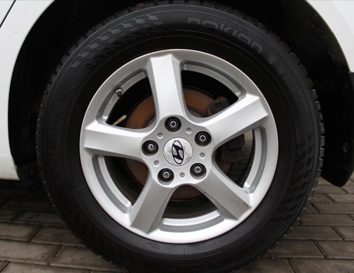 Hyundai ix20 MPV 1,6 l 92 kw