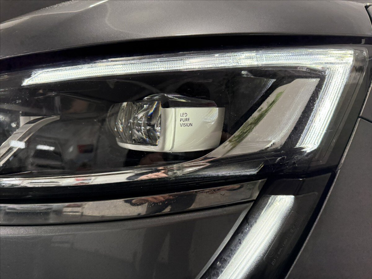 Renault Koleos SUV / Terénní 2,0 l 130 kw