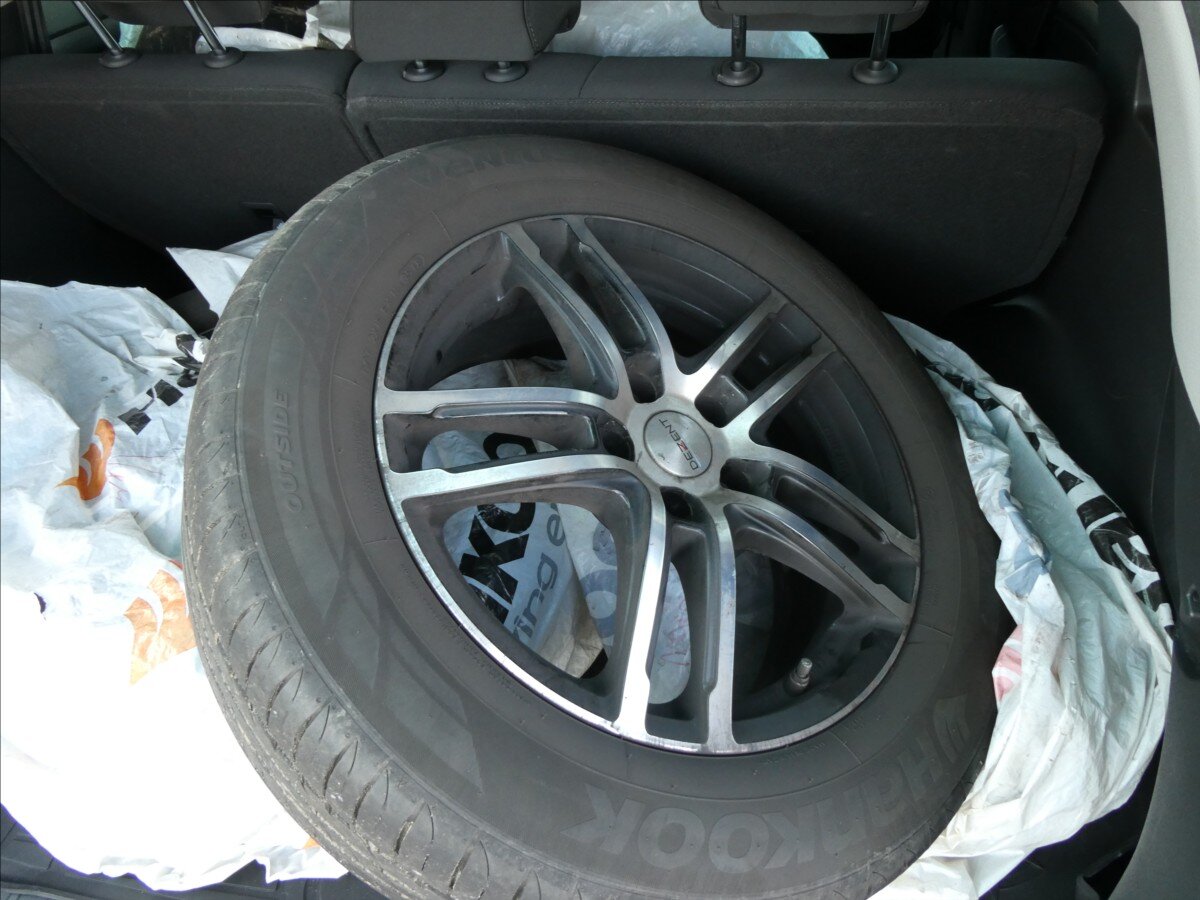 Hyundai Tucson SUV / Terénní 1,6 l 85 kw