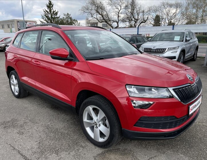 Škoda Karoq SUV / Terénní 999,0 85 kw