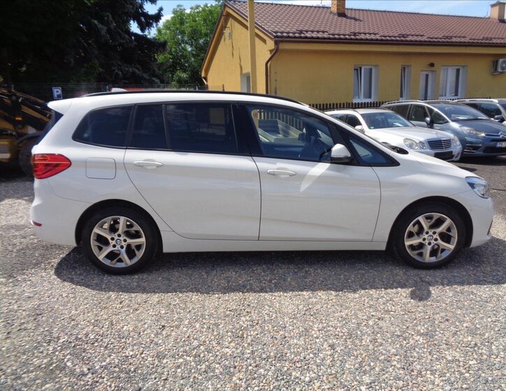 BMW Řada 2 Kombi 1,5 l 100 kw