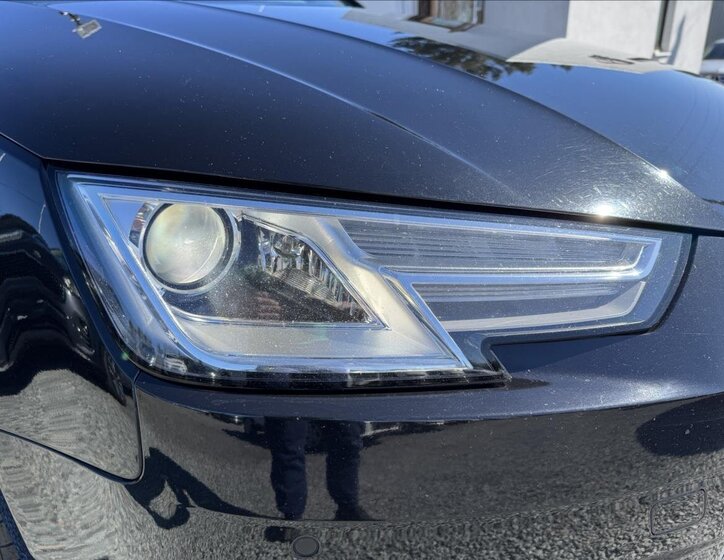 Audi A4 Kombi 2,0 l 140 kw