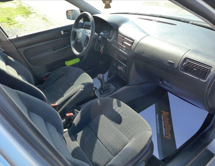 Volkswagen Golf Hatchback 1,9 l 74 kw