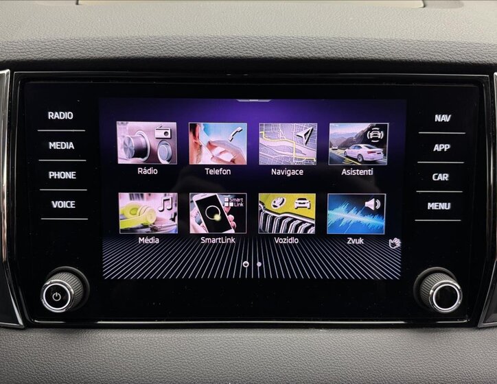 Škoda Karoq SUV / Terénní 1,5 l 110 kw