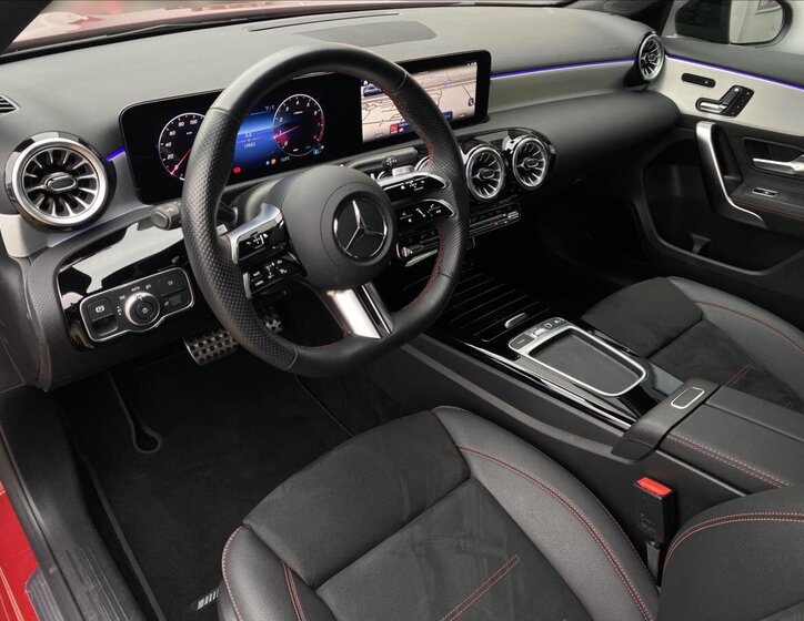 Mercedes-Benz Třídy A 9