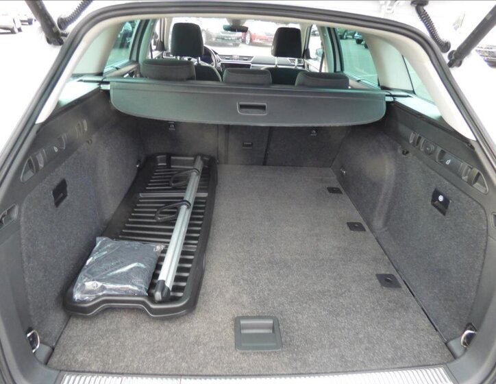 Škoda Superb Kombi 2,0 l 147 kw