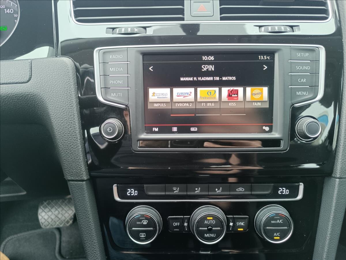 Volkswagen Golf Hatchback 1,4 l 110 kw