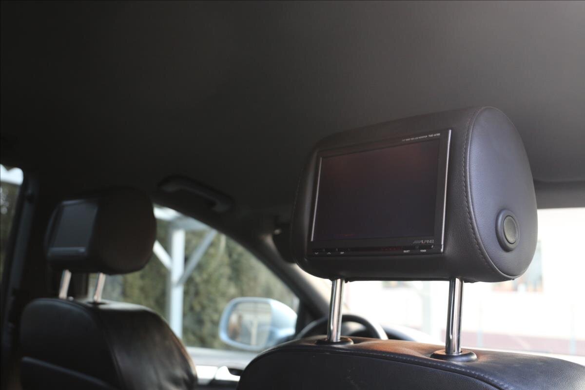 Audi Q7 Kombi 3,0 l 176 kw