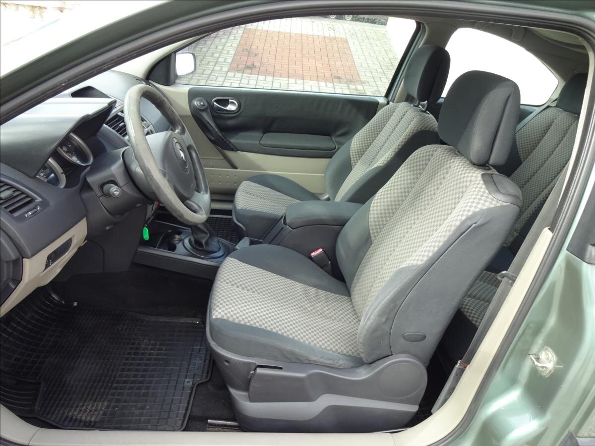 Renault Mégane Hatchback 1,4 l 72 kw