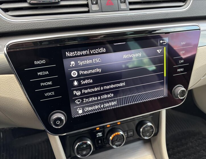 Škoda Superb Kombi 2,0 l 110 kw