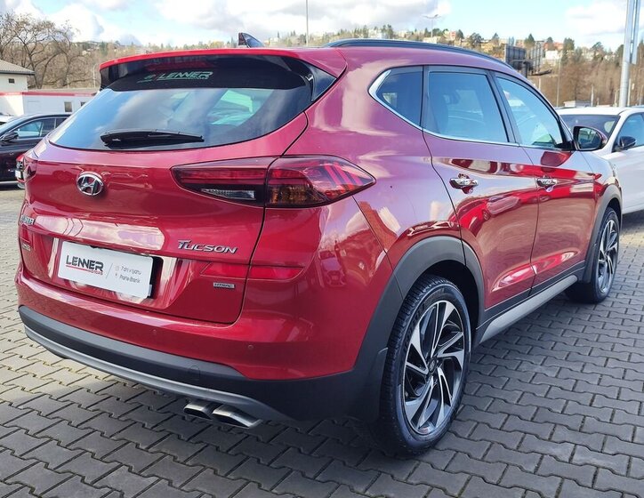 Hyundai Tucson SUV 2,0 l 136 kw