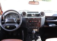 Land Rover Defender SUV 2,4 l 90 kw