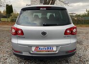 Volkswagen Tiguan SUV 2,0 l 103 kw