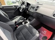 Volkswagen Tiguan SUV / Terénní 2,0 l 81 kw