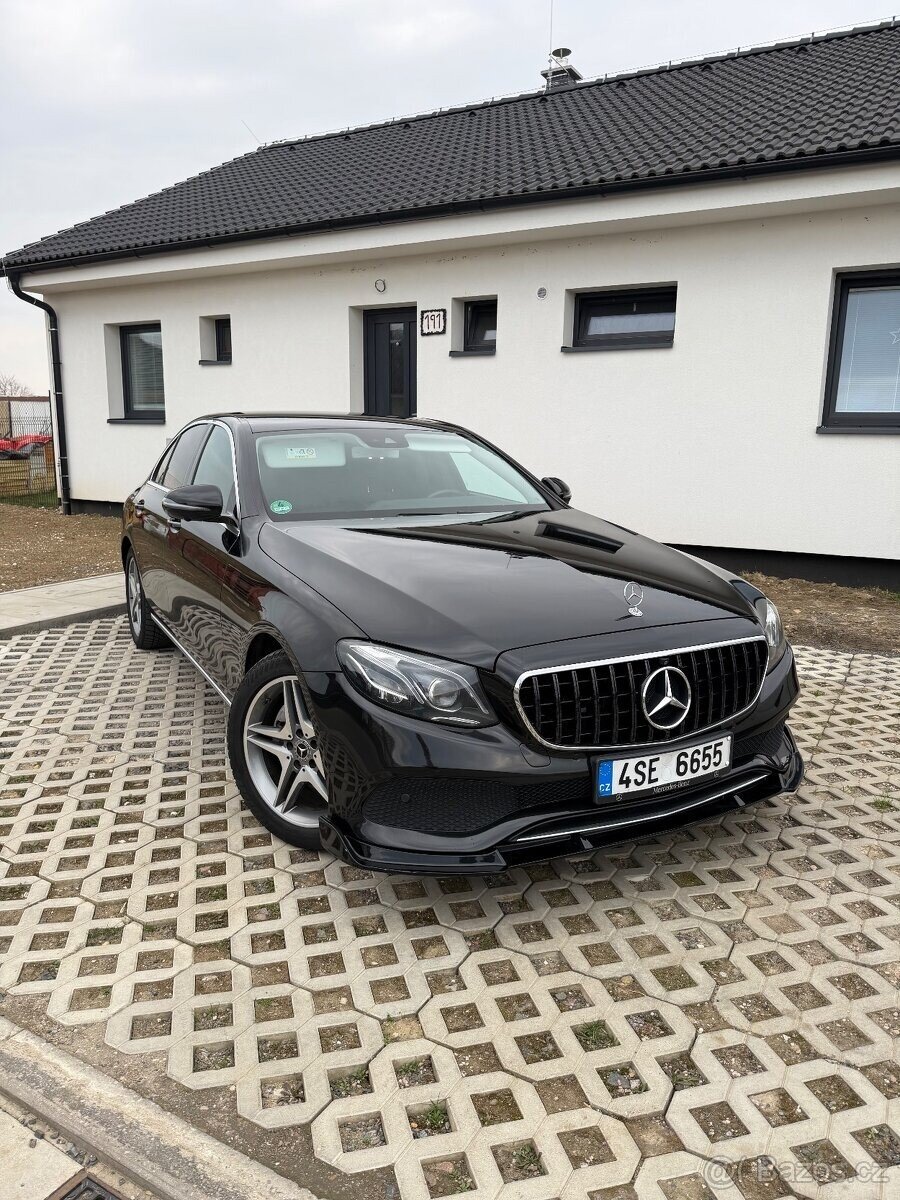 Mercedes-Benz Třídy E Sedan / Limuzína 0,0 143 kw