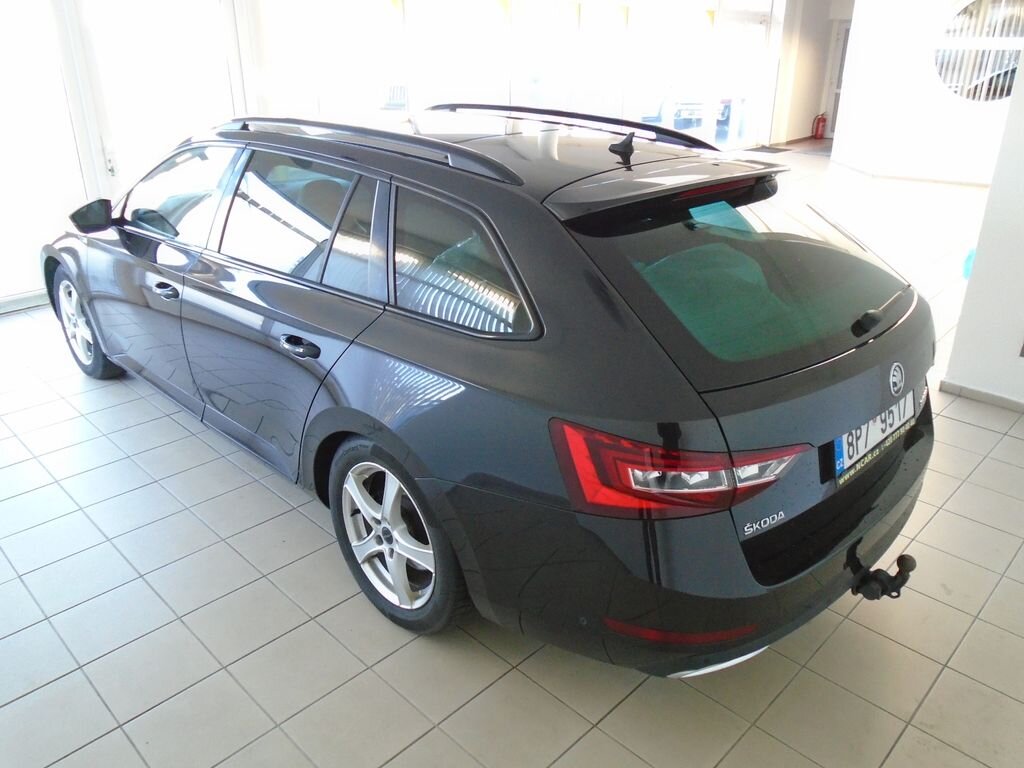 Škoda Superb