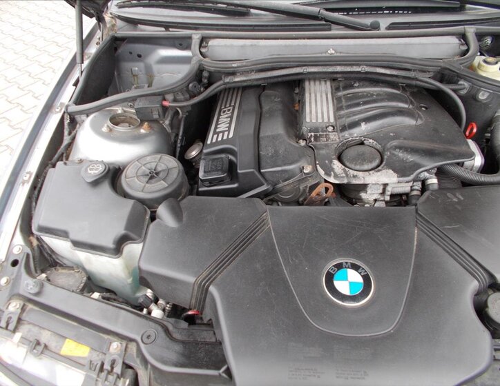 BMW Řada 3 Kabriolet 2,0 l 105 kw
