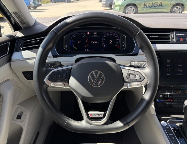 Volkswagen Passat Kombi 2,0 l 147 kw